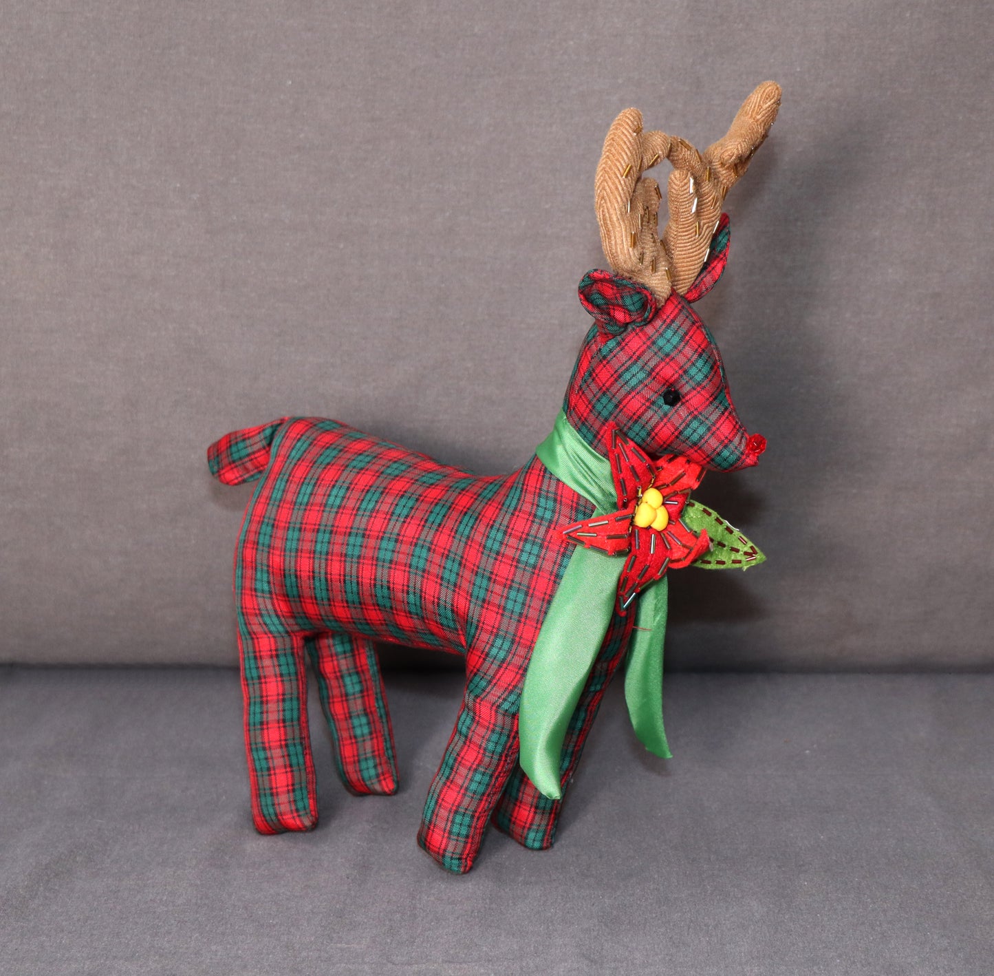 Standing Reindeer (Medium)